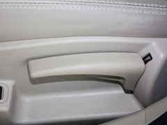 2013款 2.0L CVT 时尚版