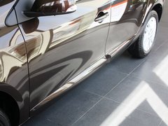 2013款 2.0L CVT 时尚版