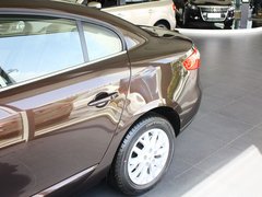 2013款 2.0L CVT 时尚版