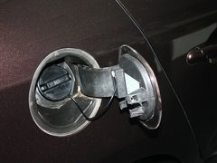 2013款 2.0L CVT 时尚版