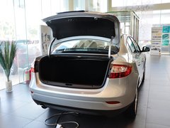 2013款 2.0L CVT 时尚版
