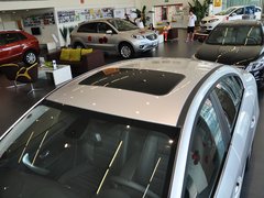 2013款 2.0L CVT 时尚版