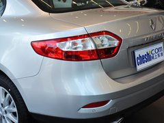 2013款 2.0L CVT 时尚版