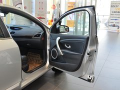 2013款 2.0L CVT 时尚版