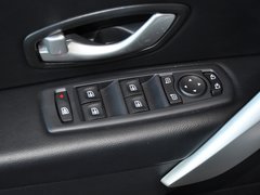 风朗 2013款 2.0L CVT 时尚版