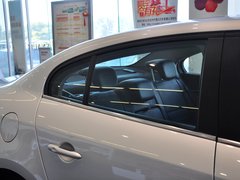 风朗 2013款 2.0L CVT 时尚版