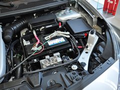2013款 2.0L CVT 时尚版