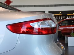 2013款 2.0L CVT 时尚版