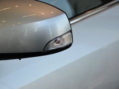 2013款 2.0L CVT 时尚版