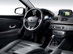 2013款 2.0L CVT 标准版
