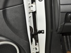 2013款 2.0L CVT 标准版