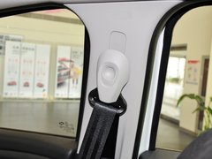2013款 2.0L CVT 标准版