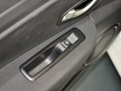 2013款 2.0L CVT 标准版