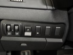 风朗 2013款 2.0L CVT 标准版