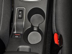 2013款 2.0L CVT 标准版
