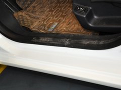 2013款 2.0L CVT 标准版