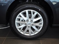 2013款 2.0L CVT 标准版