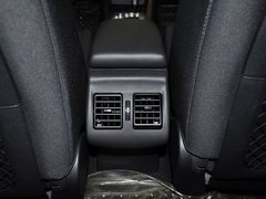 2013款 2.0L CVT 标准版