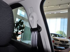 2013款 2.0L CVT 标准版
