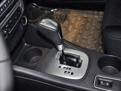 2013款 2.0L CVT 标准版