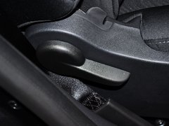 2013款 2.0L CVT 标准版