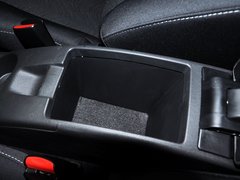 2013款 2.0L CVT 标准版
