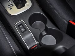 2013款 2.0L CVT 标准版