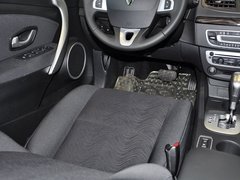 2013款 2.0L CVT 标准版