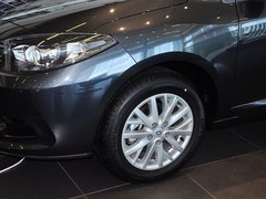 2013款 2.0L CVT 标准版