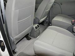 2013款 1.5L 手动 舒适型国V 7座