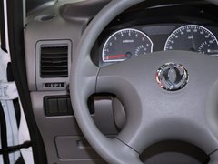 2013款 1.5L 手动 舒适型国V 7座
