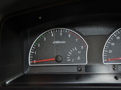 2013款 1.5L 手动 舒适型国V 7座
