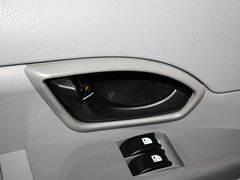2013款 1.5L 手动 标准型国V 7座