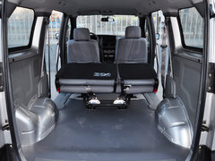 2013款 1.5L 手动 标准型国V 5座