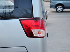 2013款 1.5L 手动 标准型国V 5座