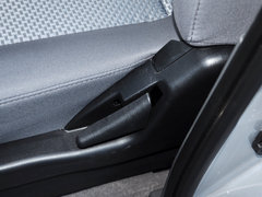 2013款 1.5L 手动 标准型国V 5座