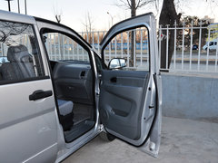 2013款 1.5L 手动 标准型国V 5座