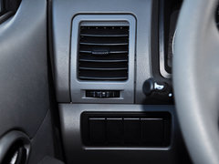 2013款 1.5L 手动 标准型国V 5座