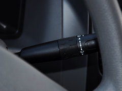 2013款 1.5L 手动 标准型国V 5座