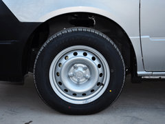 2013款 1.5L 手动 标准型国V 5座