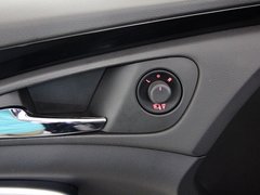 2013款 2.0T 自动 四驱运动型