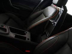 2013款 2.0T 自动 四驱运动型