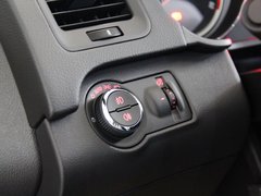 2013款 2.0T 自动 四驱运动型