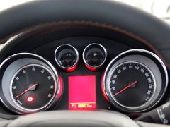 2013款 2.0T 自动 四驱运动型
