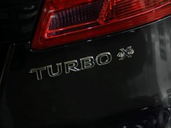 2013款 2.0T 自动 四驱运动型