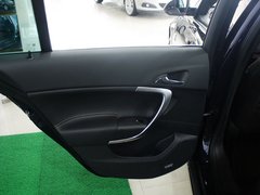 2013款 2.0T 自动 四驱运动型