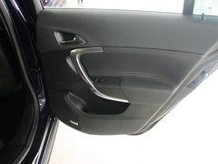 2013款 2.0T 自动 四驱运动型