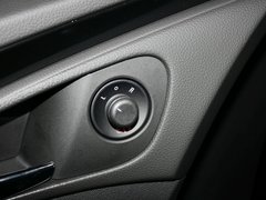 2013款 2.0T 自动 四驱运动型