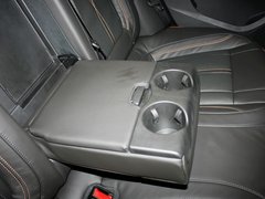 2013款 2.0T 自动 四驱运动型
