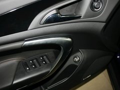 2013款 2.0T 自动 四驱运动型